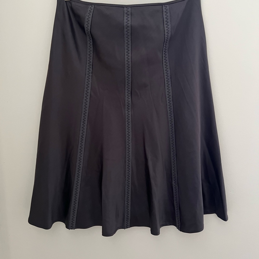 Tahari Gray Silk Skirtl - Picture 10 of 12